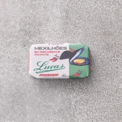 Muslinger i krydret escabeche sauce