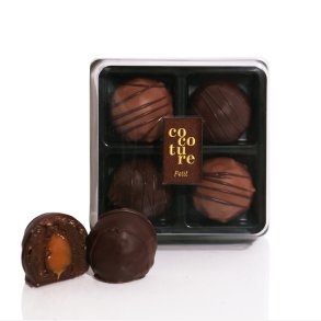 4 luksus trffel-romkugler i sort ske