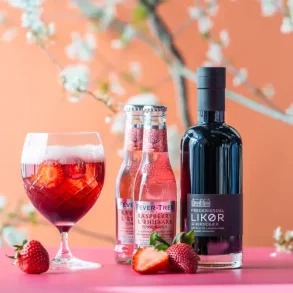 Indpakket Cherry Raspberrry Drinkspakke 500 ml.