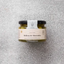 Manzanilla oliven med mandel